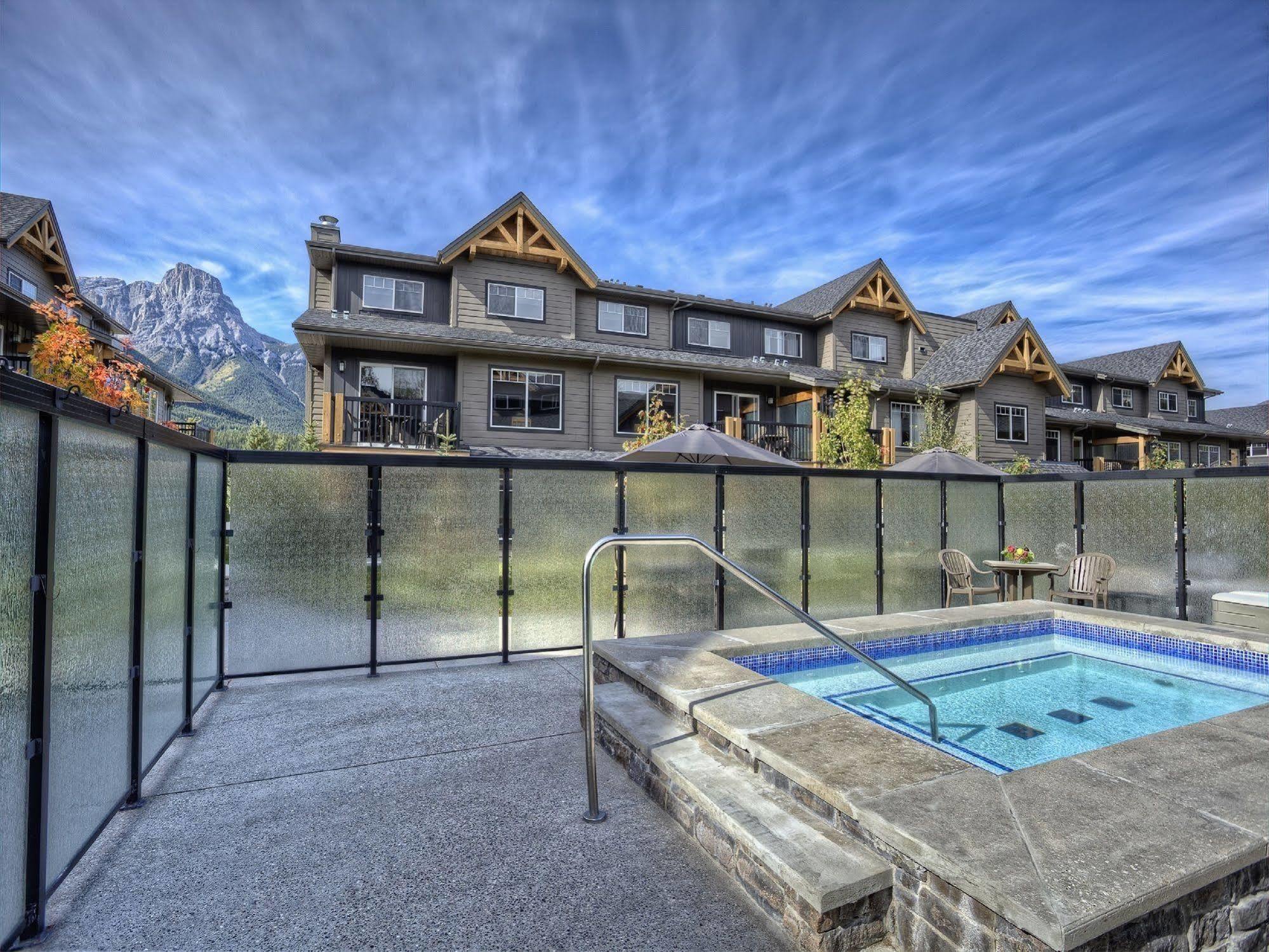 Copperstone Resort By Clique Canmore Exterior foto